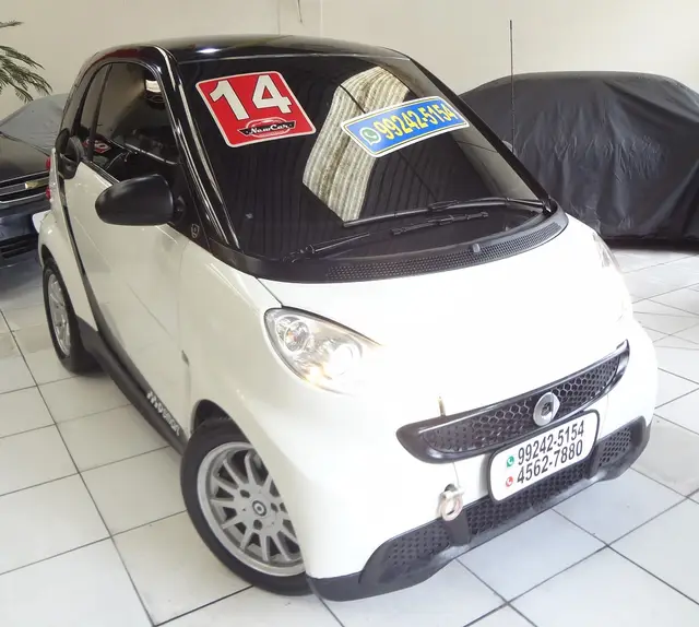 Carro Smart Fortwo Coupe 2014 fortwo 1.0 MHD Coupé