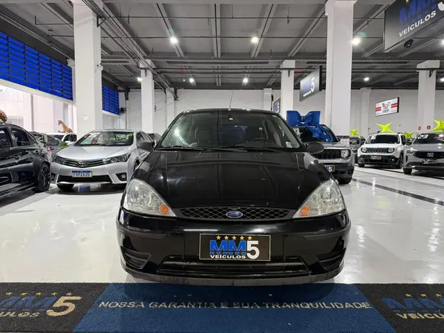 Carro Ford Focus Hatch 2007 GLX 1.6 8V