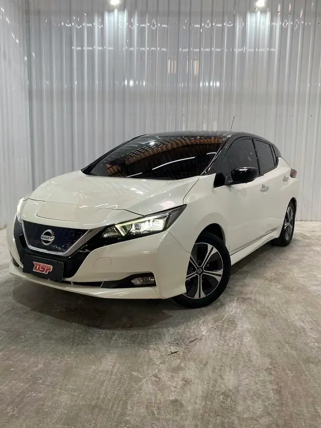 Carro Nissan Leaf 2020 30 kWh Visia