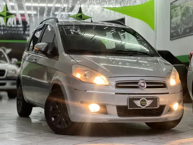 Carro Fiat Idea 2014 Essence 1.6 16V E.TorQ (Flex)