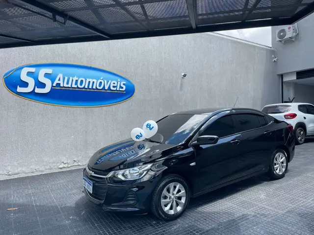 Carro Chevrolet Onix 2023 LT 1.0