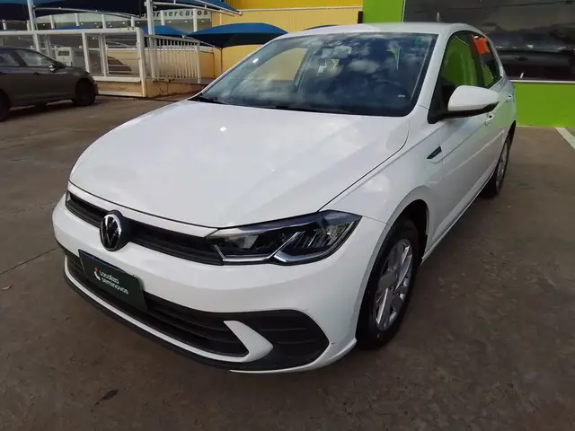 Carro Volkswagen Polo 2025 Track 1.0 Flex 12V 5p