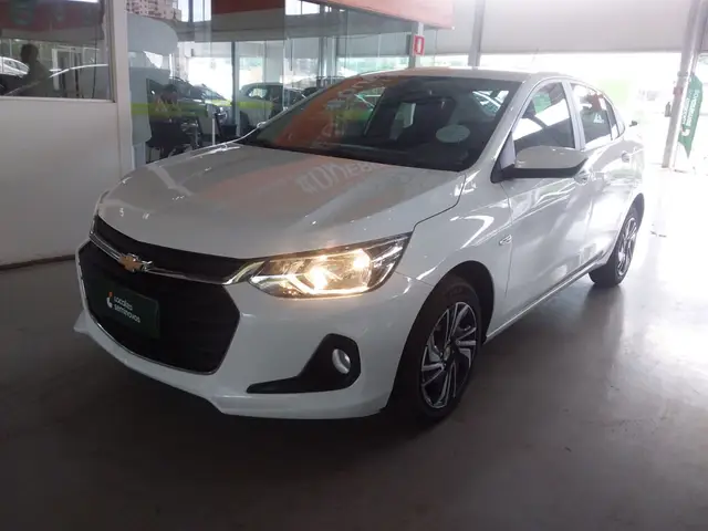 Carro Chevrolet Onix Plus 2025 LT 1.0