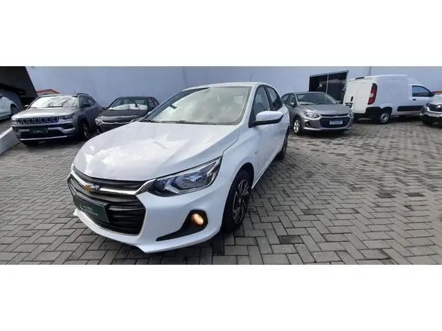 Carro Chevrolet Onix Plus 2025 LT 1.0