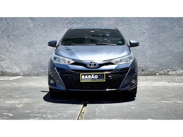 Carro Toyota Yaris Sedan 2022 1.5 XS Connect CVT (Flex)