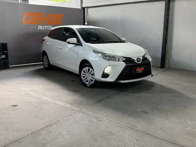 Carro Toyota Yaris 2024 XL 1.5 (Flex) (Aut)