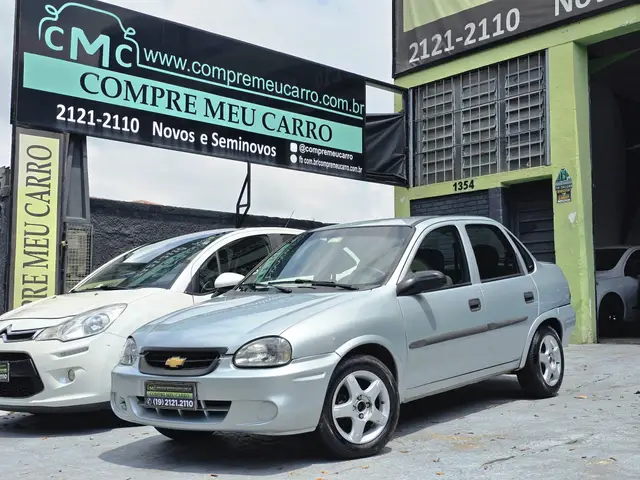 Carro Chevrolet Classic 2010 Life 1.0 VHCE (Flex)