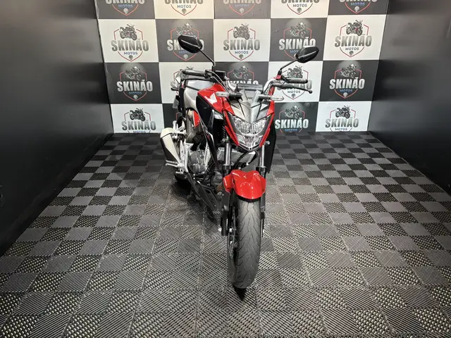 Moto Honda CB 300F Twister 2025 (ABS)