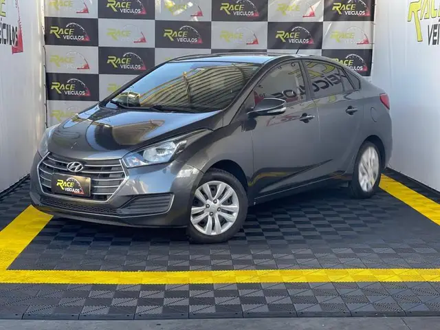 Carro Hyundai HB20S 2017 1.6 Comfort Plus blueMedia (Aut) (Flex)