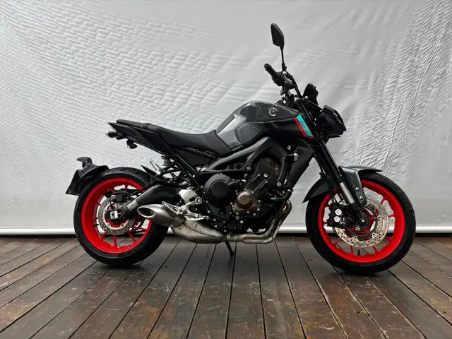 Moto Yamaha MT-09  2023 ABS