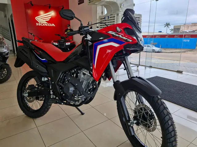 Moto Honda XRE Sahara 300 2026 Rally
