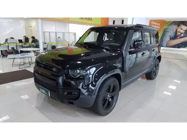 Carro Land Rover Defender 2022 SE 110 2.0 SI4 (Aut)