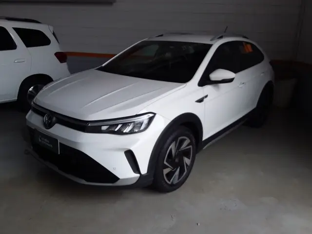 Carro Volkswagen Nivus 2025 Highline 200 TSI