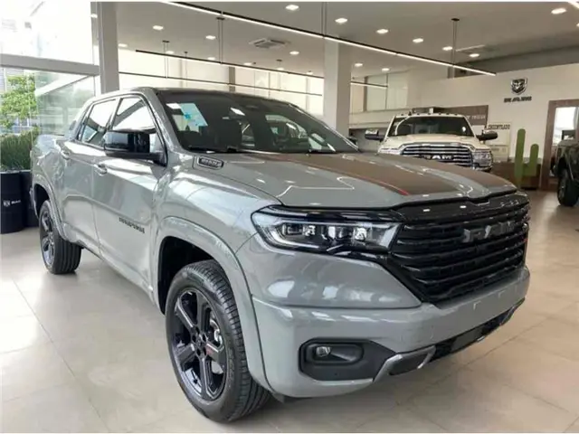 Carro Ram Rampage 2026 R/T 2.0 Turbo