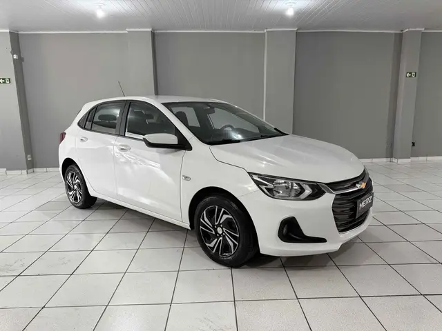 Carro Chevrolet Onix 2025 LT 1.0