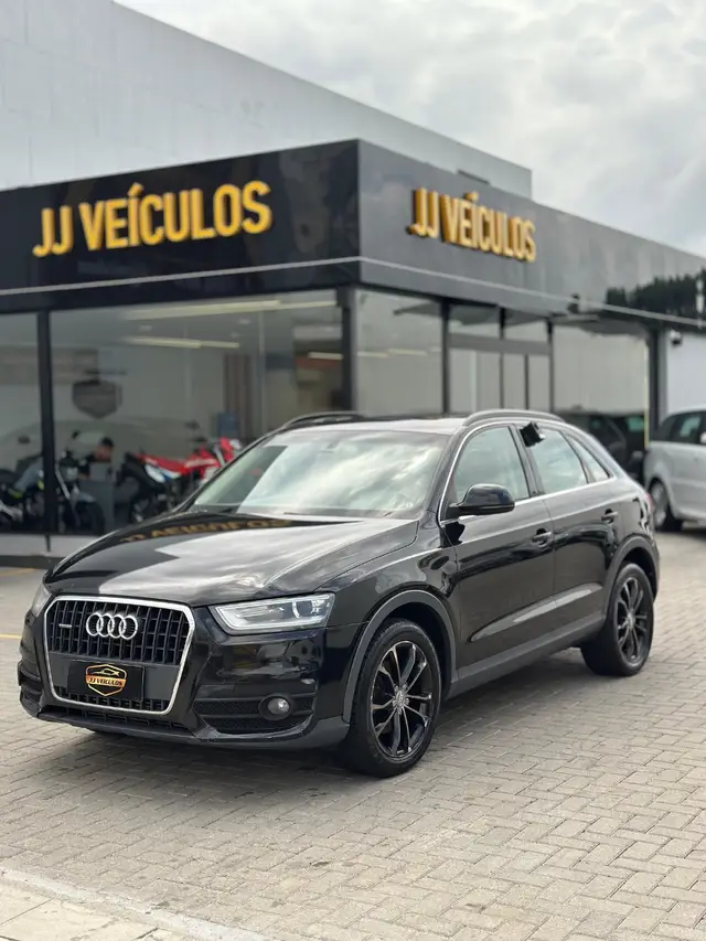 Carro Audi Q3 2015 2.0 TFSI Ambition S Tronic Quattro