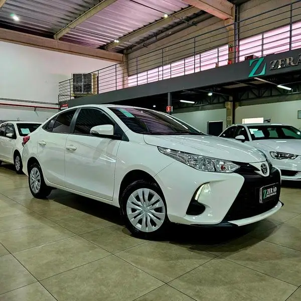 Carro Toyota Yaris Sedan 2025 XL 1.5 (Flex) (Aut)