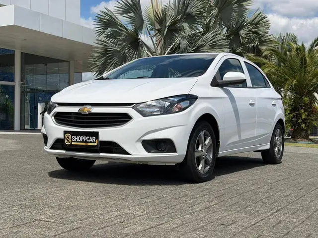 Carro Chevrolet Onix 2018 LT 1.4 8V FlexPower 5p Mec.