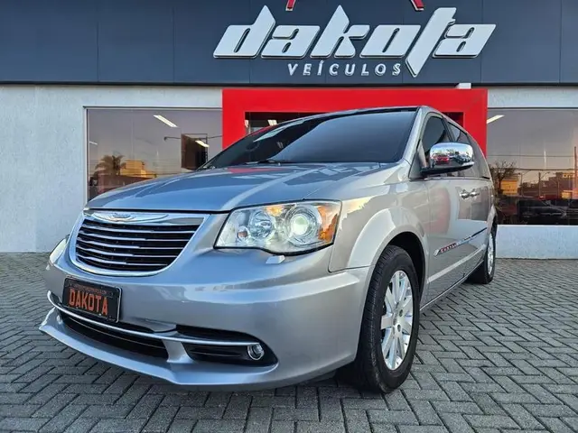 Carro Chrysler Town & Country 2015 Limited 3.6 V6