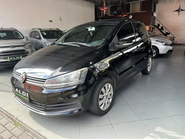 Carro Volkswagen Fox 2016 1.0 MPI Trendline (Flex)
