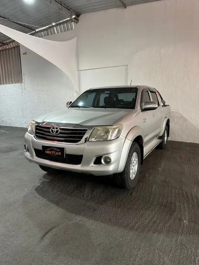 Carro Toyota Hilux Cabine Dupla 2013 Hilux 2.7 SRV CD 4x4 (Flex) (Aut)