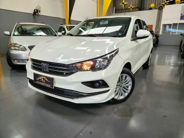 Carro Fiat Cronos 2025 Drive 1.0