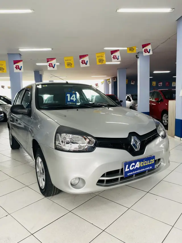 Carro Renault Clio 2014 Authentique 1.0 16V (Flex) 2p