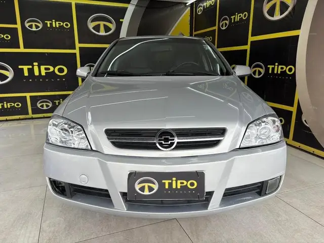 Carro Chevrolet Astra Sedan 2004 CD 2.0 8V (Aut)