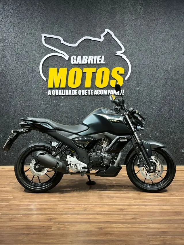 Moto Yamaha Fazer FZ15 2025 Connected