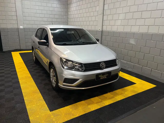 Carro Volkswagen Voyage 2022 1.6