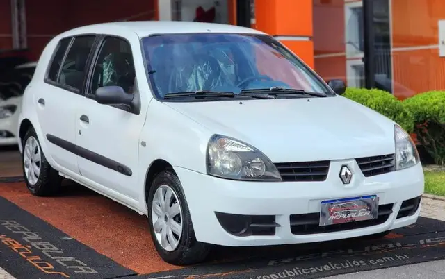 Carro Renault Clio 2008 Hatch. Authentique 1.0 8V