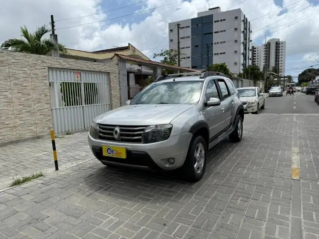 Carro Renault Duster 2015 2.0 16V Tech Road II (Flex)