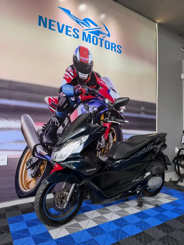 Moto Honda PCX 150 2018 DLX