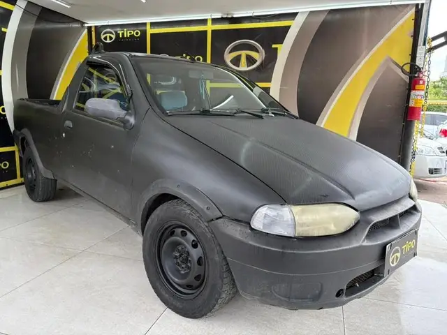 Carro Fiat Strada 2001 Working 1.5 MPi