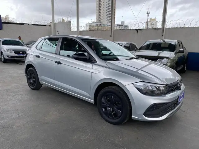 Carro Volkswagen Polo 2025 Track 1.0 Flex 12V 5p