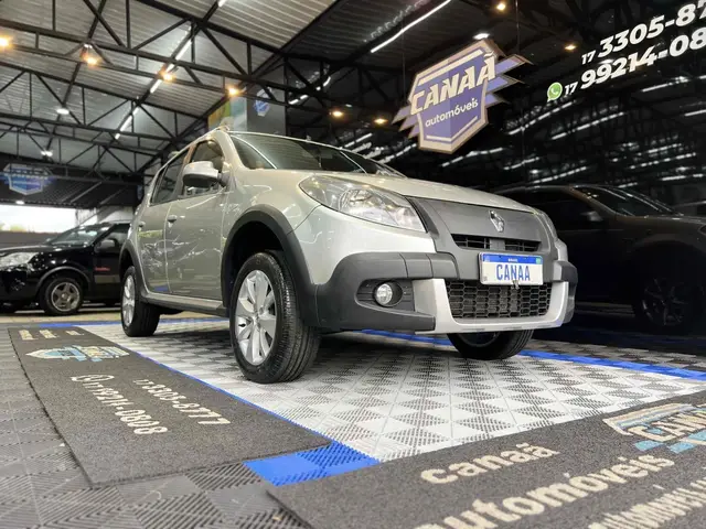 Carro Renault Sandero Stepway 2013 1.6 8V (Flex)