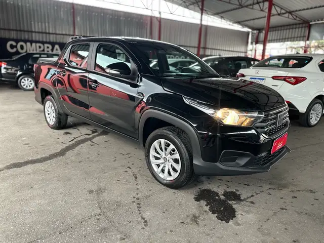 Carro Fiat Strada 2025 Freedom 1.3 Flex 8V CD