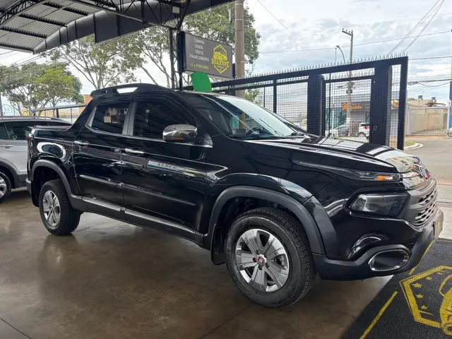 Carro Fiat Toro 2021 Freedom 1.8 AT6 4x2 (Flex)