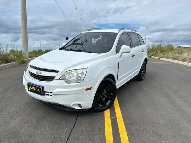 Carro Chevrolet Captiva 2014 2.4 16V (Aut)