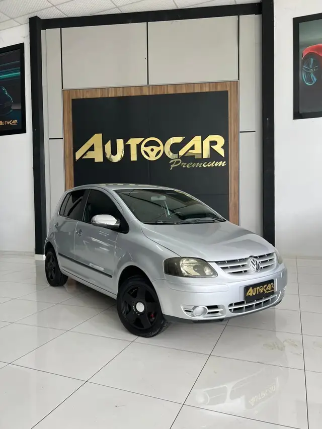 Carro Volkswagen Fox 2006 Plus 1.6 8V (Flex)