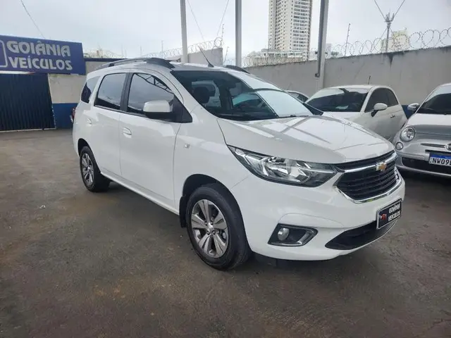 Carro Chevrolet Spin 2024 Premier 1.8 (Aut.)