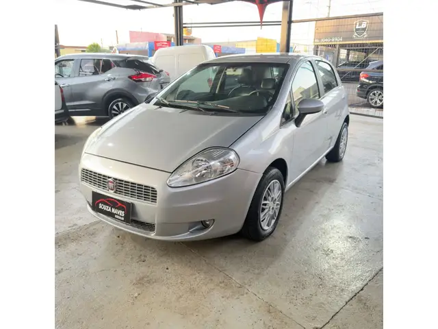 Carro Fiat Punto 2010 ELX 1.4 (Flex)