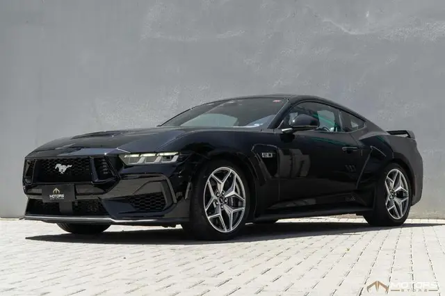 Carro Ford Mustang 2024 GT Performance