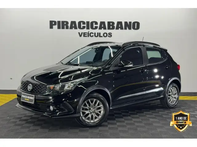 Carro Fiat Argo 2020 1.3 Trekking (Flex)