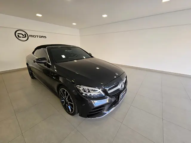 Carro Mercedes-Benz C 300 2020 Cabriolet 2.0 CGI Gasolina (Aut)