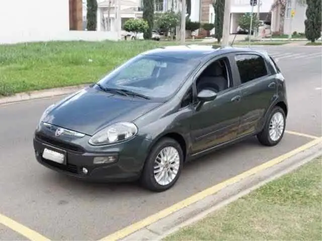 Carro Fiat Punto 2014 Attractive 1.4 (Flex)