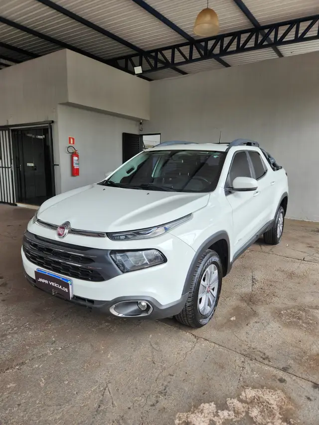 Carro Fiat Toro 2019 Freedom 1.8 AT6 4x2 (Flex)