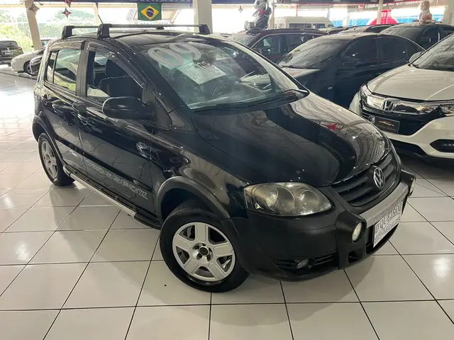 Carro Volkswagen CrossFox 2009 1.6 (Flex)