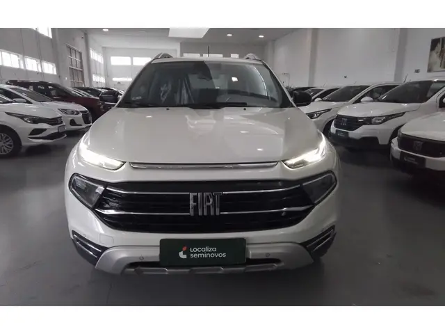 Carro Fiat Toro 2023 Volcano 2.0 TDI 4x4 (Aut)