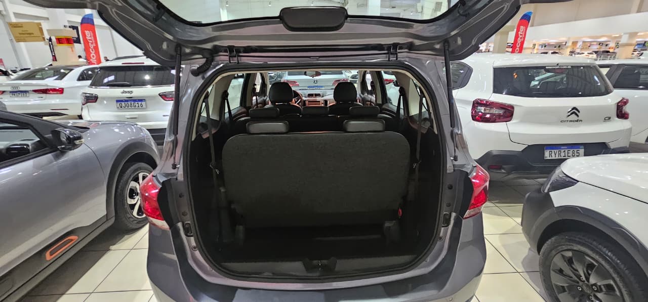 gm - chevrolet spin premier 1.8 (aut) (flex)